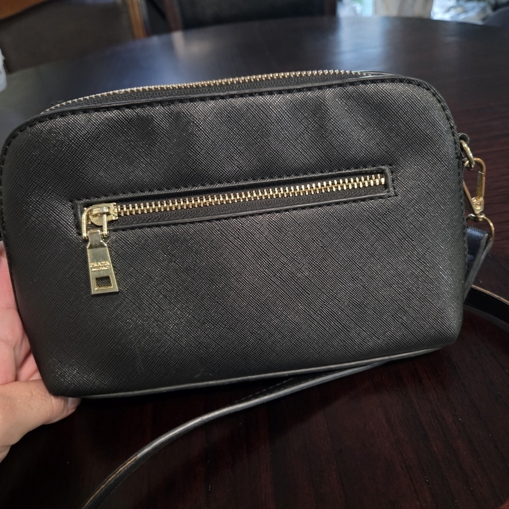 Prada Milano Zipper Detail Bag - Picture 9 of 16